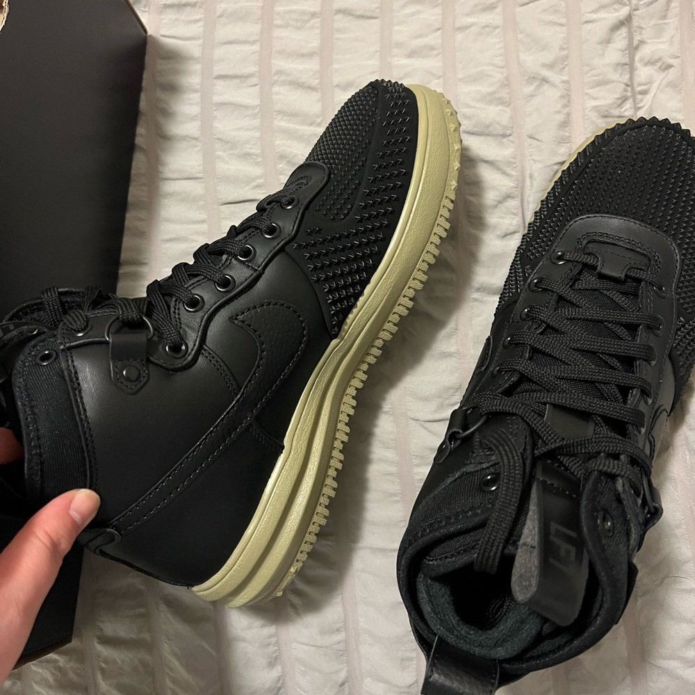 Lunar AirForce1 Boot NEW